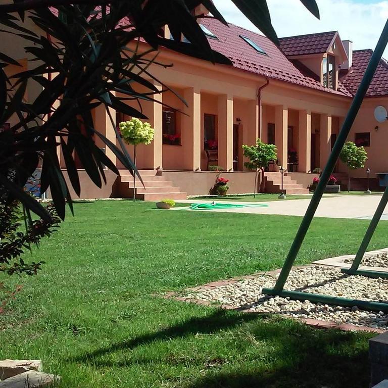 Vila Mária Rapovce Exterior foto